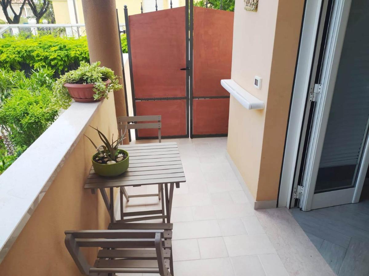 Appartamento Mini Loft Fronte Mare Pescara Esterno foto